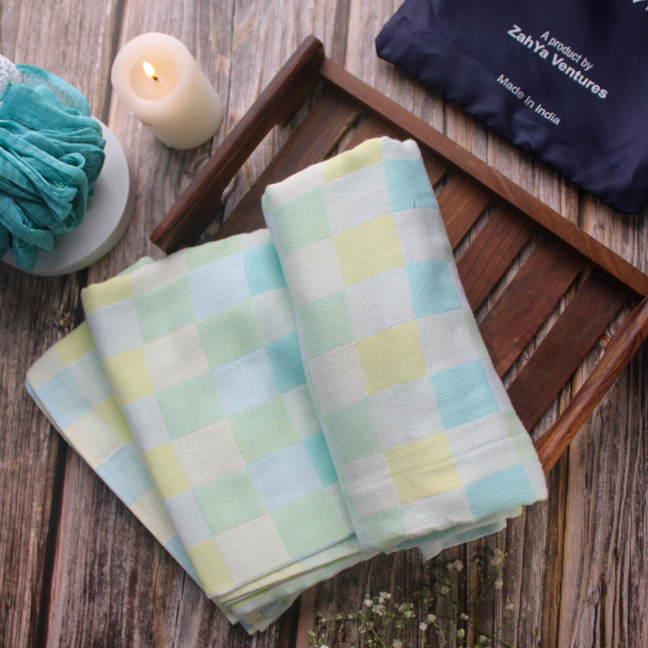 ZAHYA 100% Pure Cotton Zero Twist Yarn Bath Towel - Pastel Green ZAHYA 100% Pure Cotton Zero Twist Yarn Bath Towel - Pastel Green