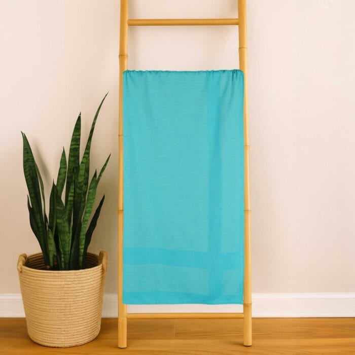 04 100% Pure Bamboo Bath Towels – Pin Stripe